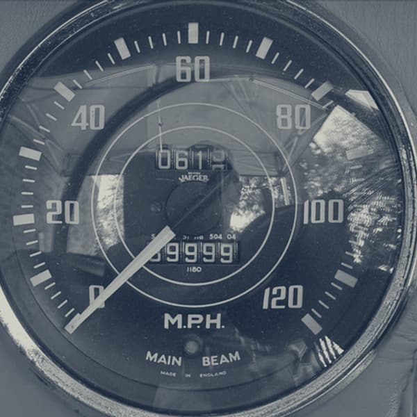 The Jaeger speedometer reading 89,999 miles