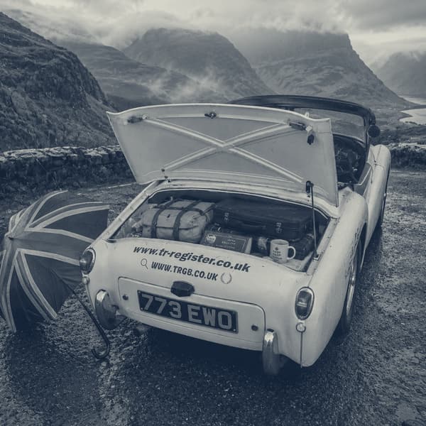 Packing a TR2 for 10 countries… 🇬🇧☔ There are certain things that probably weren’t high on the Standard-Triu